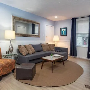 Stylish And Refined With Easy Access Pittsburgh